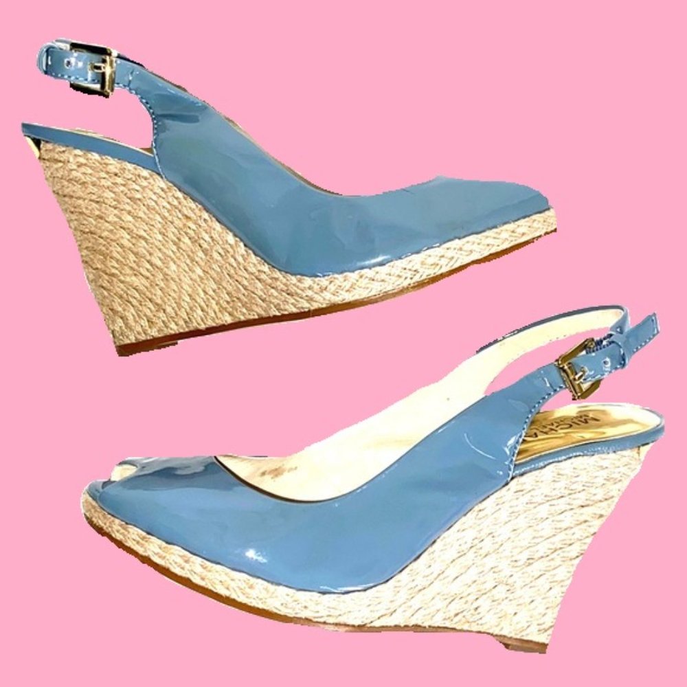 the BeautifulMichael kors original Blue wedge 6.5